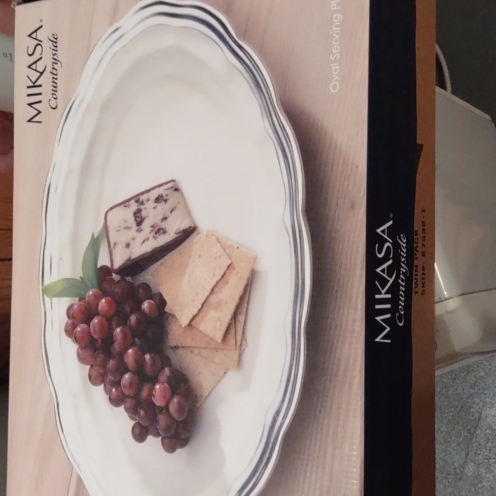 Mikasa countryside oval serving platter, nib